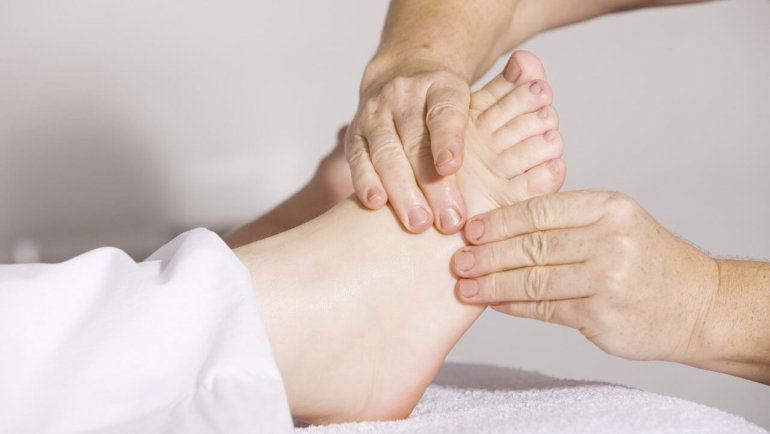 How to Soothe Sore Legs and Feet